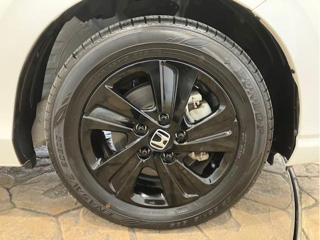 フリードハイブリッド ハイブリッド・Ｇブラックスタイル　レンタアップ　ホンダセンシング　９インチプレミアムインターナビ　ＥＴＣ　シートヒーター　アルミホイール　Ｂｌｕｅｔｏｏｔｈ対応　Ｗ電動ドア　衝突軽減ブレーキ　オートクルーズコントロール　Ｒカメラ（31枚目）