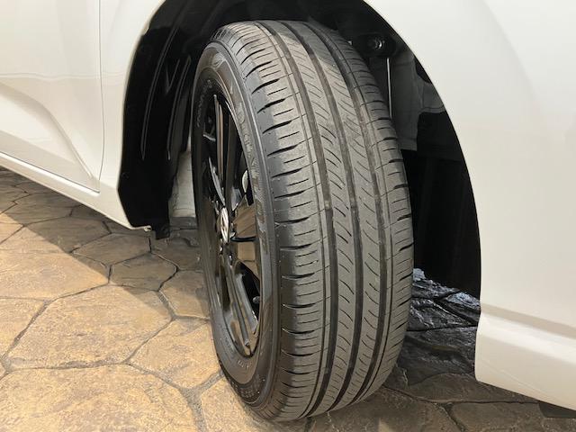 フリードハイブリッド ハイブリッド・Ｇブラックスタイル　レンタアップ　ホンダセンシング　９インチプレミアムインターナビ　ＥＴＣ　シートヒーター　アルミホイール　Ｂｌｕｅｔｏｏｔｈ対応　Ｗ電動ドア　衝突軽減ブレーキ　オートクルーズコントロール　Ｒカメラ（32枚目）