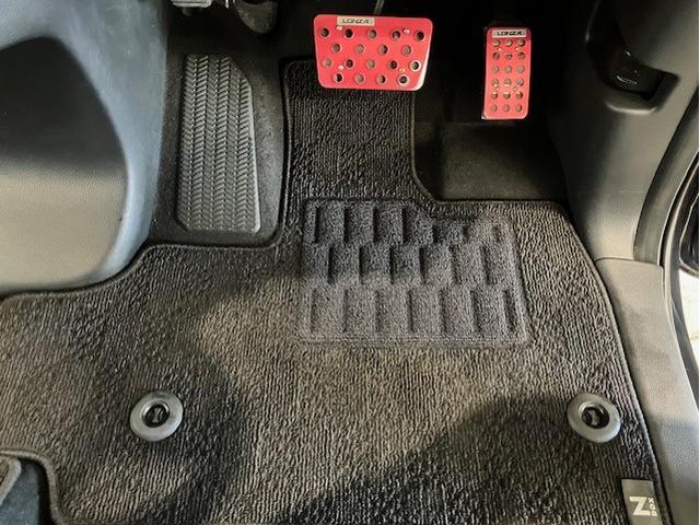 N-BOXカスタム EX ホンダセンシング 9インチプレミアムインターナビ 前後ドラレコ いまコレ+ 新品フロアマット 助手席スーパースライド LEDヘッド リアカメラ アイドリングストップ シートヒーター スマートキー(24枚目)