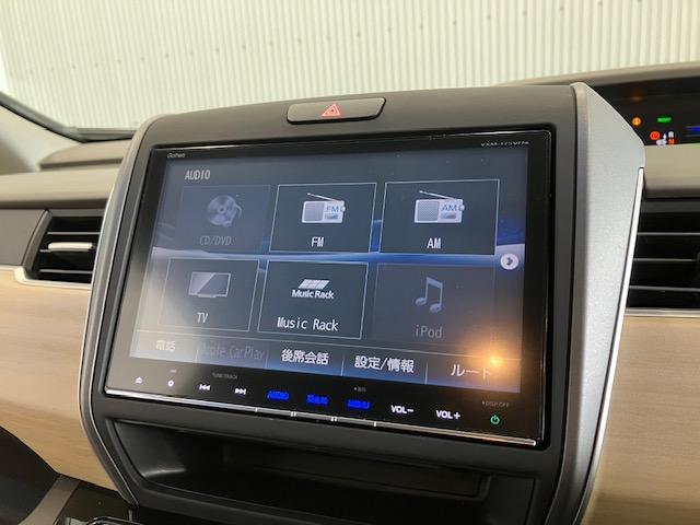 フリードハイブリッド ハイブリッド・Gホンダセンシング 9インチプレミアムインターナビ 7人乗り 軽減ブレーキ キーフリーシステム DVD再生可能 ECON 後カメラ Aクルーズ 地デジフルセグTV 横滑防止 パワーウインドウ 3列シート ETC付 ABS(5枚目)