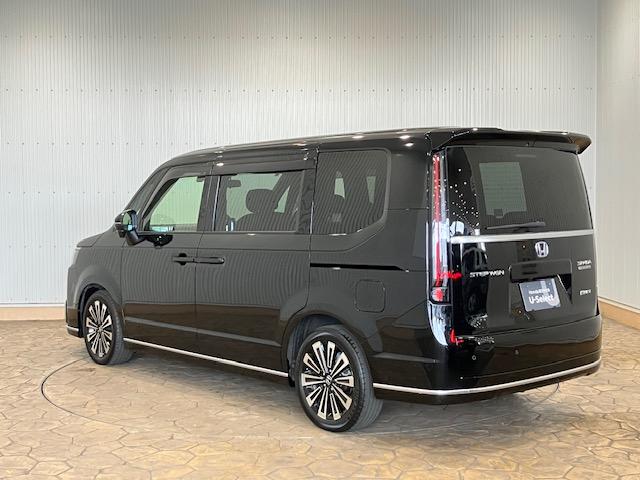 ステップワゴン e:HEVスパーダプレミアムライン 9インチホンダコネクトナビ マルチビューカメラシステム ブラインドスポットインフォメーション 前後ドラレコ ホンダセンシング マルチカメラ Wエアコン 両側自動ドア Fセグ クルーズC スマートK(11枚目)