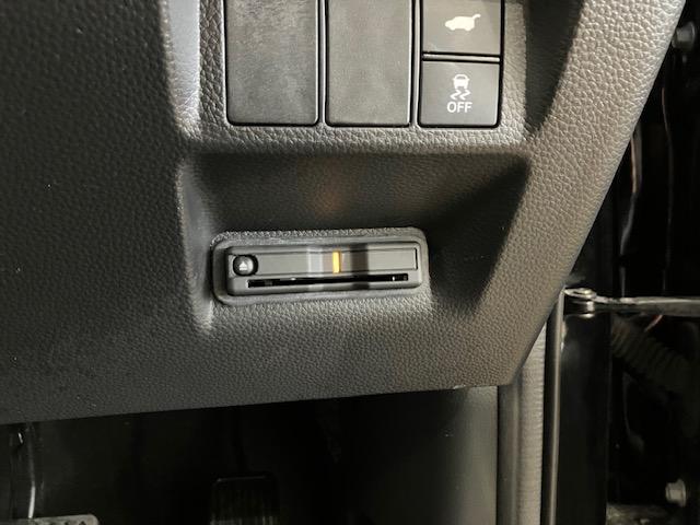 ステップワゴン e:HEVスパーダプレミアムライン 9インチホンダコネクトナビ マルチビューカメラシステム ブラインドスポットインフォメーション 前後ドラレコ ホンダセンシング マルチカメラ Wエアコン 両側自動ドア Fセグ クルーズC スマートK(20枚目)