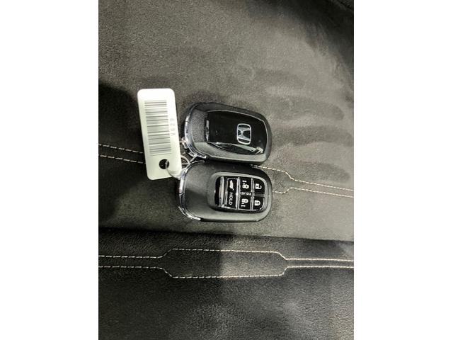 ステップワゴン e:HEVスパーダプレミアムライン 9インチホンダコネクトナビ マルチビューカメラシステム ブラインドスポットインフォメーション 前後ドラレコ ホンダセンシング マルチカメラ Wエアコン 両側自動ドア Fセグ クルーズC スマートK(26枚目)