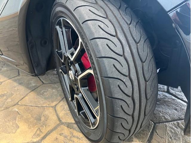 フロントタイヤを撮影しました♪