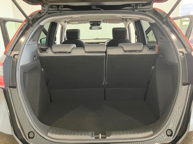 フィット ネス 4WD メモリーナビ アクセントツートンカラー クルコン リアカメラ LEDヘッドライト(24枚目)