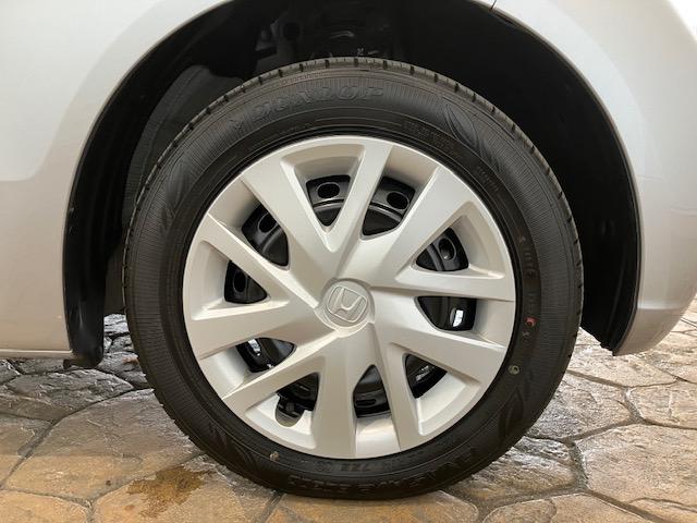 N-BOX ベースグレード ディスプレイオーディオ ホンダセンシング 衝突軽減システム スマートキ- イモビライザー ECOモード 横滑り防止 オートクルーズ LEDヘッドライト キーフリー パワーステアリング オートエアコン(11枚目)