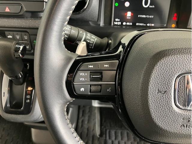 N-BOXカスタム ターボコーディネートスタイル ホンダセンシング 9インチホンダコネクトナビ 前後ドラレコ アルミホイール パドルシフト Bluetooth対応 フルセグTV 両側電動ドア Rカメラ クルコン スマートキ- パワーステアリング(11枚目)