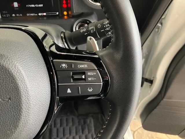 N-BOXカスタム ターボコーディネートスタイル ホンダセンシング 9インチホンダコネクトナビ 前後ドラレコ アルミホイール パドルシフト Bluetooth対応 フルセグTV 両側電動ドア Rカメラ クルコン スマートキ- パワーステアリング(12枚目)