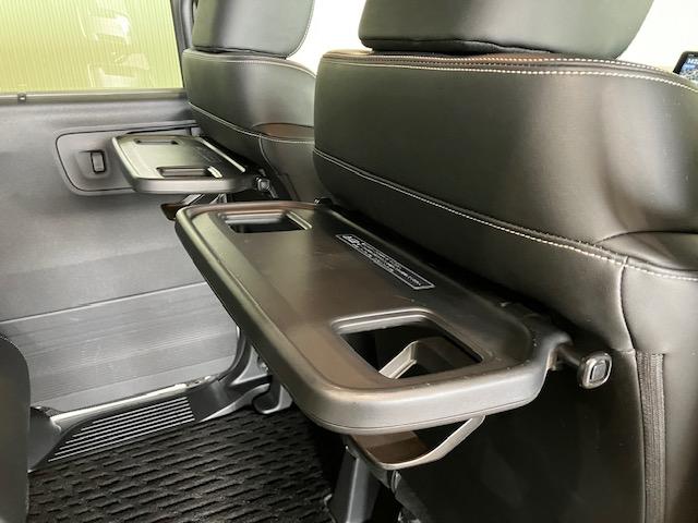 N-BOXカスタム ターボコーディネートスタイル ホンダセンシング 9インチホンダコネクトナビ 前後ドラレコ アルミホイール パドルシフト Bluetooth対応 フルセグTV 両側電動ドア Rカメラ クルコン スマートキ- パワーステアリング(29枚目)