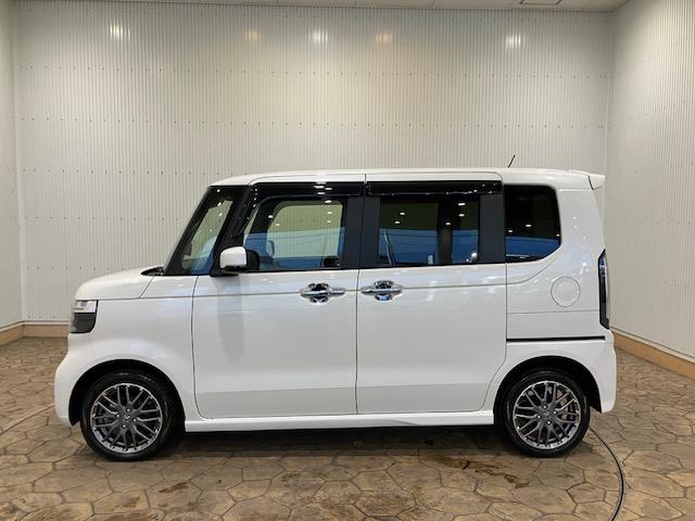 N-BOXカスタム ターボ 4WDオールシーズンマット ホンダセンシング 8インチホンダコネクトナビ 前後ドラレコ パドルシフト フルセグTV Bluetooth対応 サイドエアバック Dレコ LEDランプ ETC車載器 タ-ボ(12枚目)