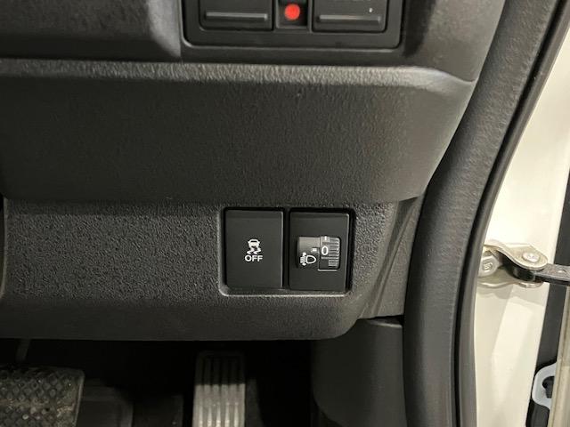 N-BOXカスタム ターボ 4WDオールシーズンマット ホンダセンシング 8インチホンダコネクトナビ 前後ドラレコ パドルシフト フルセグTV Bluetooth対応 サイドエアバック Dレコ LEDランプ ETC車載器 タ-ボ(22枚目)