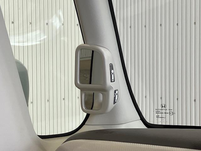 N-BOX G・Lホンダセンシング 雹害車 AM/FMチューナー ETC いまコレ+ 新品フロアマット 片側電動スライドドア CD再生対応 レーダブレーキ Sヒータ Aストップ カーテンエアバック ESC キーフリーシステム クルコン(20枚目)