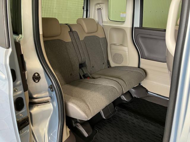 N-BOX G・Lホンダセンシング 雹害車 AM/FMチューナー ETC いまコレ+ 新品フロアマット 片側電動スライドドア CD再生対応 レーダブレーキ Sヒータ Aストップ カーテンエアバック ESC キーフリーシステム クルコン(22枚目)