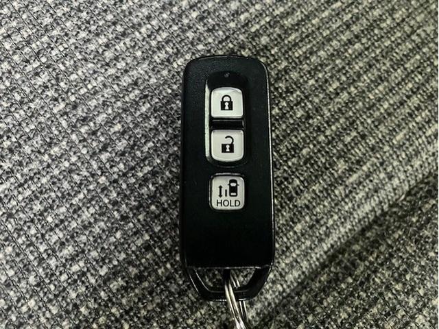 N-BOX G・Lホンダセンシング 雹害車 AM/FMチューナー ETC いまコレ+ 新品フロアマット 片側電動スライドドア CD再生対応 レーダブレーキ Sヒータ Aストップ カーテンエアバック ESC キーフリーシステム クルコン(27枚目)