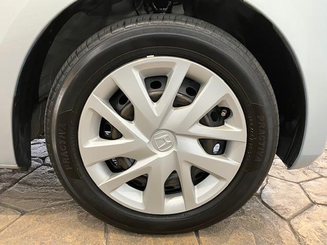 N-BOX G・Lホンダセンシング 雹害車 AM/FMチューナー ETC いまコレ+ 新品フロアマット 片側電動スライドドア CD再生対応 レーダブレーキ Sヒータ Aストップ カーテンエアバック ESC キーフリーシステム クルコン(28枚目)