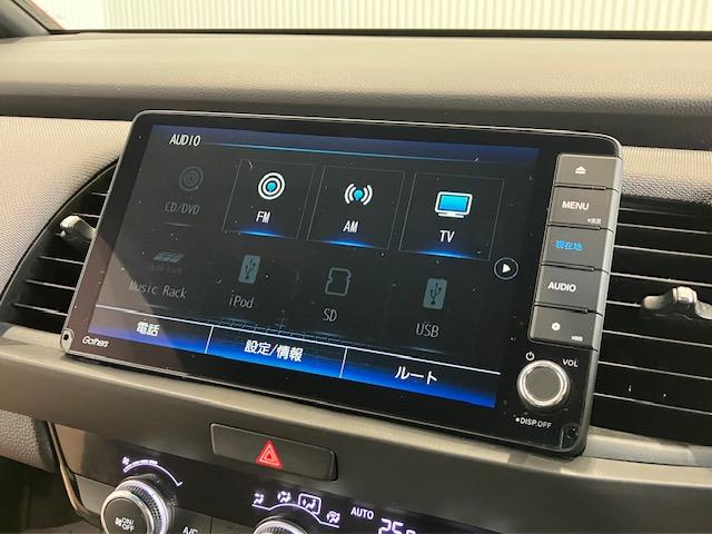 フィット e:HEVクロスター 4WDホンダセンシング 9インチプレミアムインターナビ オールシーズンマット 前後ドラレコ アルミホイール フルセグTV Bluetooth対応 衝突回避システム フルオートエアコン LEDランプ(5枚目)