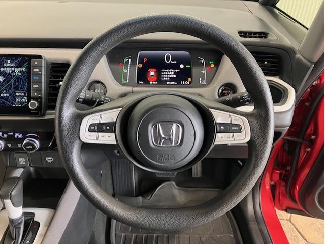 フィット e:HEVクロスター 4WDホンダセンシング 9インチプレミアムインターナビ オールシーズンマット 前後ドラレコ アルミホイール フルセグTV Bluetooth対応 衝突回避システム フルオートエアコン LEDランプ(11枚目)
