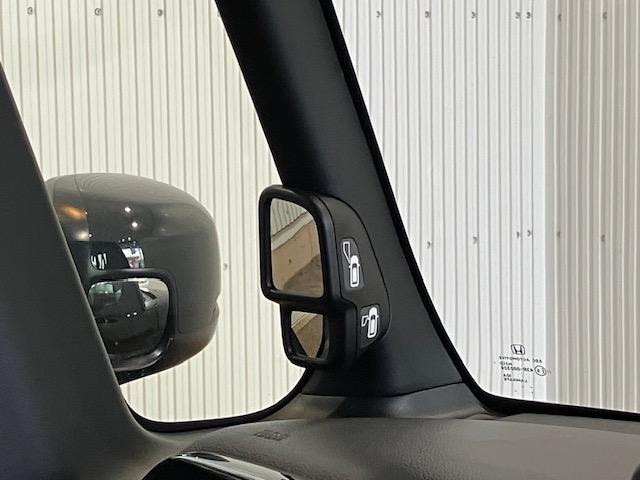 N-BOXカスタム Lターボ 4WD ホンダセンシング メモリーナビ いまコレ+ 新品フロアマット パドルシフト アルミホイール リモコンエンジンスターター オートクルーズ LEDランプ ECON バックカメラ ナビ&TV ABS(23枚目)