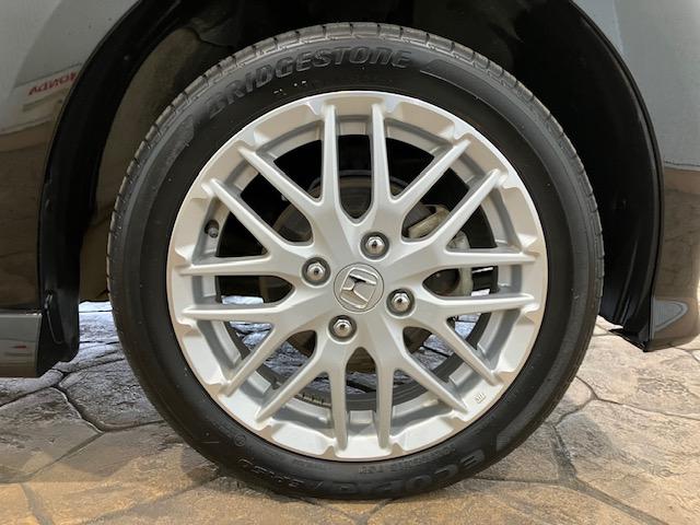 N-BOXカスタム Lターボ 4WD ホンダセンシング メモリーナビ いまコレ+ 新品フロアマット パドルシフト アルミホイール リモコンエンジンスターター オートクルーズ LEDランプ ECON バックカメラ ナビ&TV ABS(32枚目)