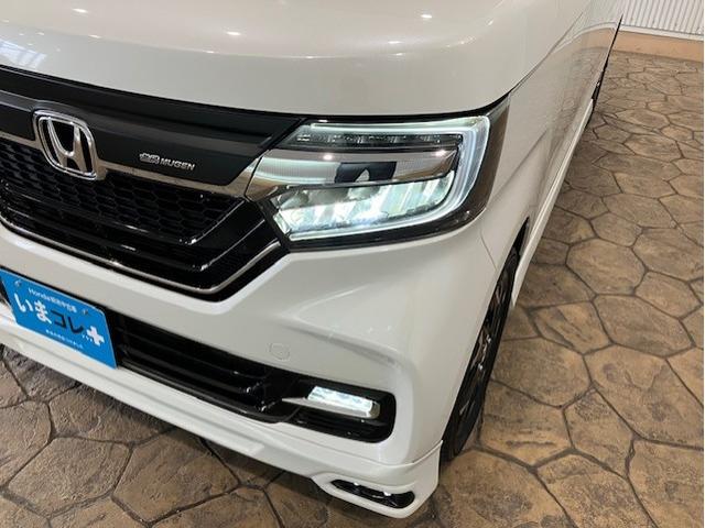 N-BOXカスタム G・EXターボホンダセンシング 8インチプレミアムインターナビ 前後ドラレコ いまコレ+ 新品フロアマット 無限フロントグリル 無限フロントスポイラー Rカメ 前席シートヒーター クルコン ナビTV サイドエアバッグ タ-ボ ETC(17枚目)