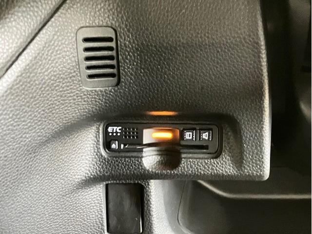 N-BOXカスタム G・EXターボホンダセンシング 8インチプレミアムインターナビ 前後ドラレコ いまコレ+ 新品フロアマット 無限フロントグリル 無限フロントスポイラー Rカメ 前席シートヒーター クルコン ナビTV サイドエアバッグ タ-ボ ETC(20枚目)