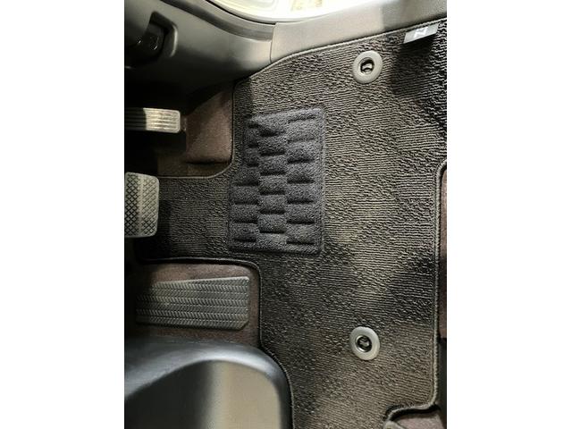 N-BOXカスタム G・EXターボホンダセンシング 8インチプレミアムインターナビ 前後ドラレコ いまコレ+ 新品フロアマット 無限フロントグリル 無限フロントスポイラー Rカメ 前席シートヒーター クルコン ナビTV サイドエアバッグ タ-ボ ETC(23枚目)