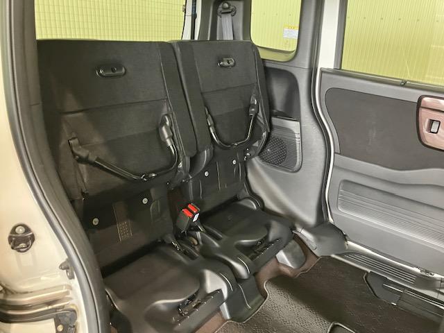 N-BOXカスタム G・EXターボホンダセンシング 8インチプレミアムインターナビ 前後ドラレコ いまコレ+ 新品フロアマット 無限フロントグリル 無限フロントスポイラー Rカメ 前席シートヒーター クルコン ナビTV サイドエアバッグ タ-ボ ETC(27枚目)