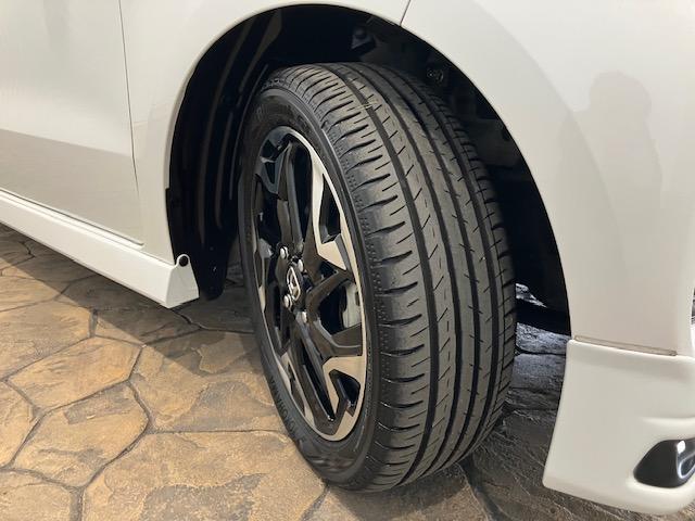 N-BOXカスタム G・EXターボホンダセンシング 8インチプレミアムインターナビ 前後ドラレコ いまコレ+ 新品フロアマット 無限フロントグリル 無限フロントスポイラー Rカメ 前席シートヒーター クルコン ナビTV サイドエアバッグ タ-ボ ETC(33枚目)