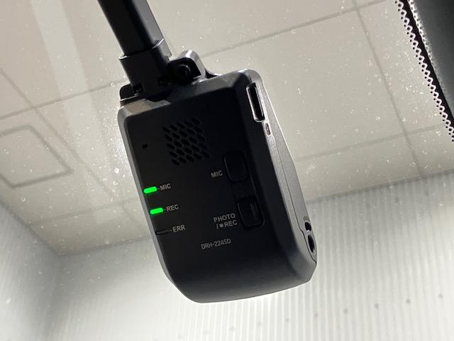 フィット e:HEVRS ホンダセンシング ホンダコネクトディスプレイ 前後ドラレコ パドルシフト アルミホイール エアバッグ ナビ&TV パワーウィンドウ 助手席エアバッグ Dレコ フルセグテレビ LEDヘッドランプ ABS(3枚目)