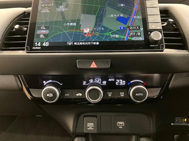 フィット e:HEVRS ホンダセンシング 9インチプレミアムインターナビ 前後ドラレコ パドルシフト アルミホイール エアバッグ ナビ&TV パワーウィンドウ 助手席エアバッグ Dレコ フルセグテレビ LEDヘッドランプ(19枚目)