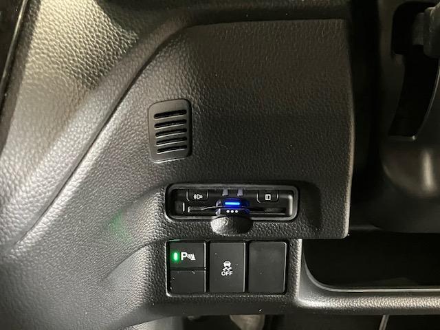 N-BOXカスタム Lターボ ホンダセンシング メモリーナビ 前後ドラレコ いまコレ+ 新品フロアマット パドルシフト アルミホイール 地デジチューナー 衝突軽減ブレーキサポート LEDヘッドライ アイドリングS ターボエンジン(8枚目)