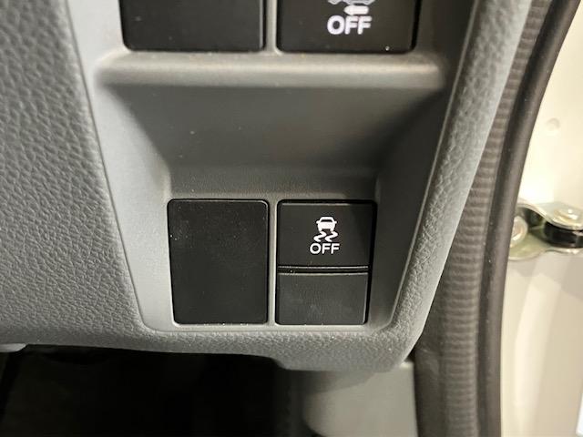 N-VAN G ホンダセンシング CDチューナー オールシーズンマット 社外アルミホイール パワーウィンドー フルオートエアコン 衝突軽減ブレーキ キーレス クルーズコントロール 4WD 横滑り防止 両側スライドドア(16枚目)