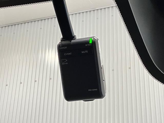 ステップワゴン e:HEVスパーダ ホンダセンシング 11.4インチホンダコネクトナビ 8人乗り 前後ドラレコ ブラインドスポット アルミホイール デュアルエアコン フルオートエアコン ESC シートヒータ キーフリー イモビ ABS(3枚目)