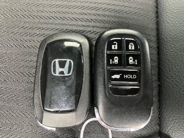 ステップワゴン e:HEVスパーダ ホンダセンシング 11.4インチホンダコネクトナビ 8人乗り 前後ドラレコ ブラインドスポット アルミホイール デュアルエアコン フルオートエアコン ESC シートヒータ キーフリー イモビ ABS(34枚目)