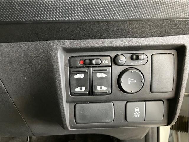 フリード Gプレミアムエディション メモリーナビ リア席モニター 前後ドラレコ クルーズコントロール ETC Bluetooth対応 フルセグTV 地デジTV 盗難防止 VSA Bカメラ オートクルーズ キーレスキー パワステ AAC(21枚目)