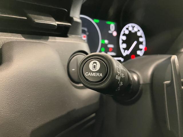 ヴェゼル e:HEVZ ホンダセンシング ホンダコネクトディスプレイ ブラインドスポット マルチビューカメラ 後退出庫サポート 衝突回避支援ブレーキ機能 パノラミックビューモニター スマキ Pトランク フルオートエアコン(7枚目)