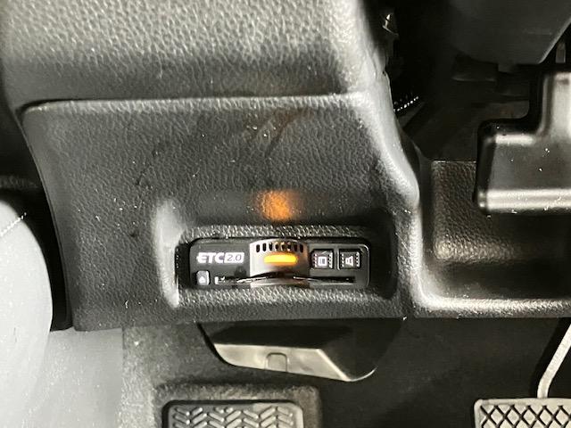 ヴェゼル e:HEVZ ホンダセンシング ホンダコネクトディスプレイ ブラインドスポット マルチビューカメラ 後退出庫サポート 衝突回避支援ブレーキ機能 パノラミックビューモニター スマキ Pトランク フルオートエアコン(9枚目)