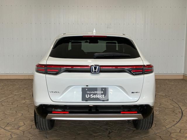 ヴェゼル e:HEVZ ホンダセンシング ホンダコネクトディスプレイ ブラインドスポット マルチビューカメラ 後退出庫サポート 衝突回避支援ブレーキ機能 パノラミックビューモニター スマキ Pトランク フルオートエアコン(17枚目)