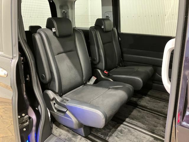 ステップワゴンスパーダ Ｚクールスピリット　メモリーナビ　両側電動スライドドア　ＥＴＣ　パドルシフト　アルミホイール　ディスチャージヘッドライト　バックカメ　ダブルエアコン　キーフリー　ナビＴＶ　横滑防止　ＤＶＤ視聴可能　フルオートエアコン（22枚目）