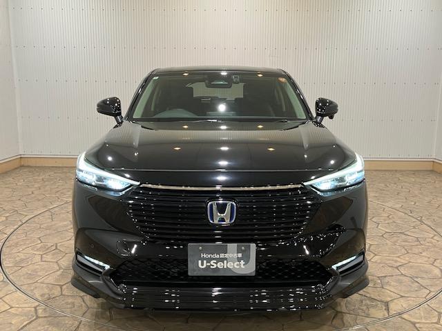 ヴェゼル ｅ：ＨＥＶＺ　ホンダセンシング　無限スタイリングセット　ホンダコネクトディスプレイ　ブラインドスポットインフォメーション　後退出庫サポート　前後ドラレコ　電動リアゲート　衝突回避支援ブレーキ機能　スマキ　Ｄレコ（16枚目）