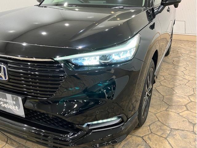 ヴェゼル ｅ：ＨＥＶＺ　ホンダセンシング　無限スタイリングセット　ホンダコネクトディスプレイ　ブラインドスポットインフォメーション　後退出庫サポート　前後ドラレコ　電動リアゲート　衝突回避支援ブレーキ機能　スマキ　Ｄレコ（17枚目）