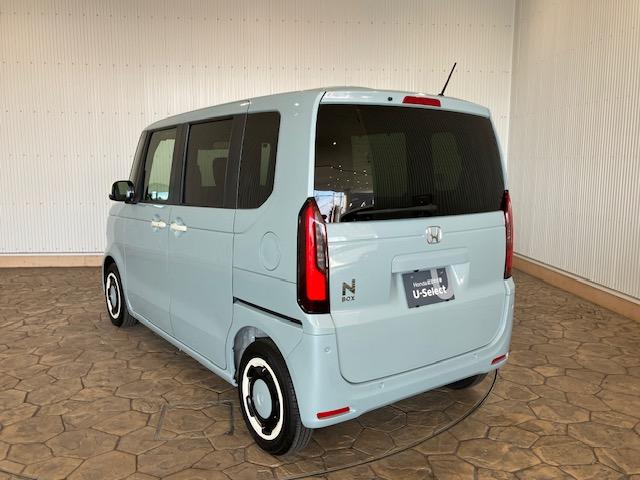 Ｎ－ＢＯＸ ファッションスタイル　ホンダセンシング　ディスプレイオーディオ　リア両側両側パワースライドドア　Ｂｌｕｅｔｏｏｔｈ対応　ＡＭ／ＦＭチューナー　盗難防止装置　スマートキ　ＵＳＢポート　ＬＥＤランプ　ＥＴＣ　バックモニター（10枚目）