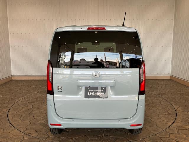 Ｎ－ＢＯＸ ファッションスタイル　ホンダセンシング　ディスプレイオーディオ　リア両側両側パワースライドドア　Ｂｌｕｅｔｏｏｔｈ対応　ＡＭ／ＦＭチューナー　盗難防止装置　スマートキ　ＵＳＢポート　ＬＥＤランプ　ＥＴＣ　バックモニター（11枚目）