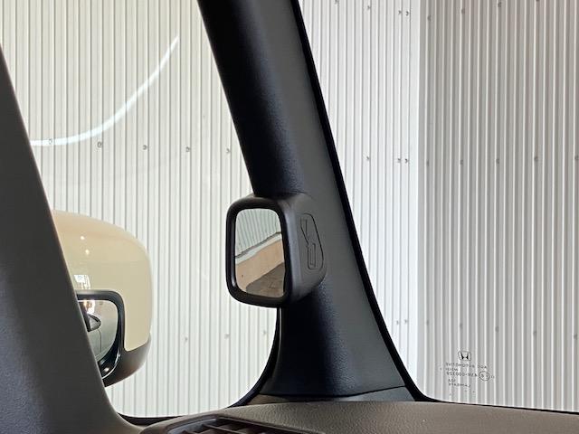 Ｎ－ＢＯＸ ファッションスタイル　ホンダセンシング　ディスプレイオーディオ　リア両側両側パワースライドドア　Ｂｌｕｅｔｏｏｔｈ対応　ＡＭ／ＦＭチューナー　盗難防止装置　スマートキ　ＵＳＢポート　ＬＥＤランプ　ＥＴＣ　バックモニター（21枚目）