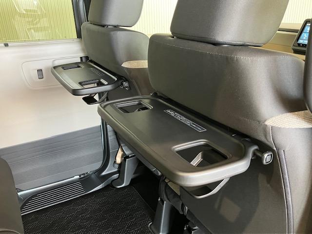 Ｎ－ＢＯＸ ファッションスタイル　ホンダセンシング　ディスプレイオーディオ　リア両側両側パワースライドドア　Ｂｌｕｅｔｏｏｔｈ対応　ＡＭ／ＦＭチューナー　盗難防止装置　スマートキ　ＵＳＢポート　ＬＥＤランプ　ＥＴＣ　バックモニター（26枚目）