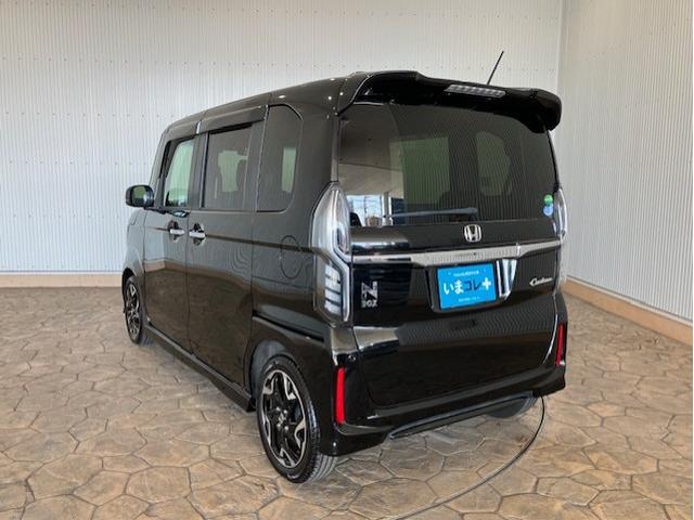 Ｎ－ＢＯＸカスタム Ｇ・Ｌターボホンダセンシング　８インチプレミアムインターナビ　前後ドラレコ　いまコレ＋　新品フロアマット　パドルシフト　アルミホイール　フルセ　Ｂモニタ　Ｉストップ　セキュリティー　クルーズコントロール　ナビＴＶ　ＶＳＡ　ＰＷ（13枚目）