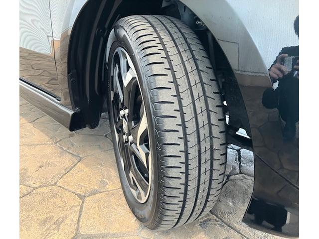 Ｎ－ＢＯＸカスタム Ｇ・Ｌターボホンダセンシング　８インチプレミアムインターナビ　前後ドラレコ　いまコレ＋　新品フロアマット　パドルシフト　アルミホイール　フルセ　Ｂモニタ　Ｉストップ　セキュリティー　クルーズコントロール　ナビＴＶ　ＶＳＡ　ＰＷ（33枚目）