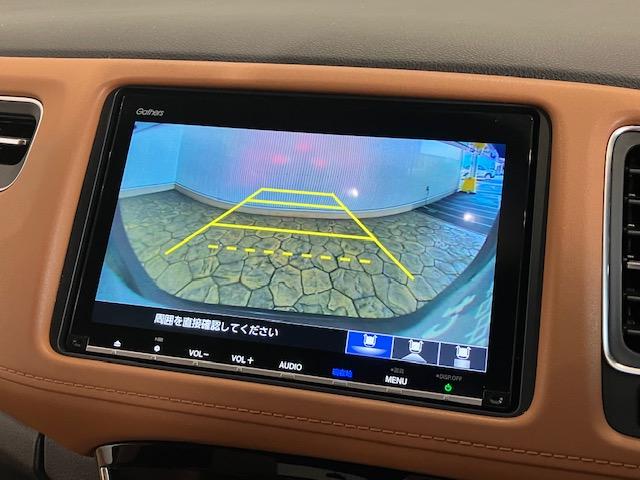 ヴェゼル ハイブリッドＺ・ホンダセンシング　８インチプレミアムインターナビ　前後ドラレコ　パドルシフト　ＥＴＣ　アルミホイール　レーダーサポート　Ｗエアコン　ＤＶＤ再生機能　横滑り防止システム　バックアイカメラ　盗難防止装置　フルセ　ナビ＆ＴＶ（6枚目）