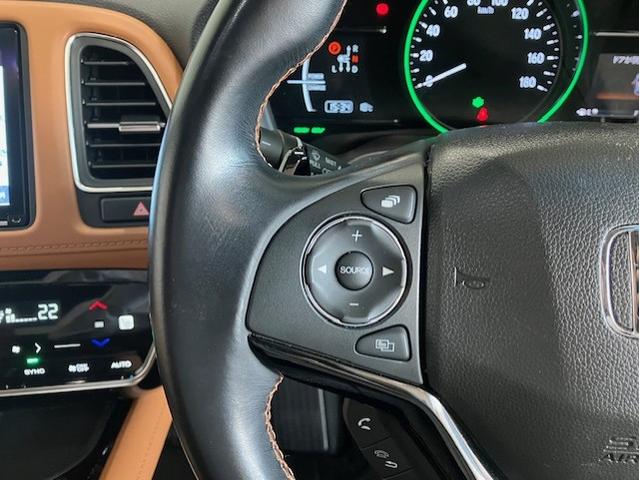 ヴェゼル ハイブリッドＺ・ホンダセンシング　８インチプレミアムインターナビ　前後ドラレコ　パドルシフト　ＥＴＣ　アルミホイール　レーダーサポート　Ｗエアコン　ＤＶＤ再生機能　横滑り防止システム　バックアイカメラ　盗難防止装置　フルセ　ナビ＆ＴＶ（11枚目）