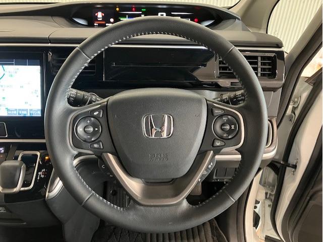 ステップワゴンスパーダ ｅ：ＨＥＶスパーダＧ・ＥＸホンダセンシング　１０インチプレミアムインターナビ　前後ドラレコ　ＥＴＣ　アルミホイール　Ｗエアコン　Ｂｌｕｅｔｏｏｔｈ対応　エアバック　地デジ　クルコン　サイドエアバッグ　シ－トヒ－タ－　衝突軽減システム　スマキー（10枚目）